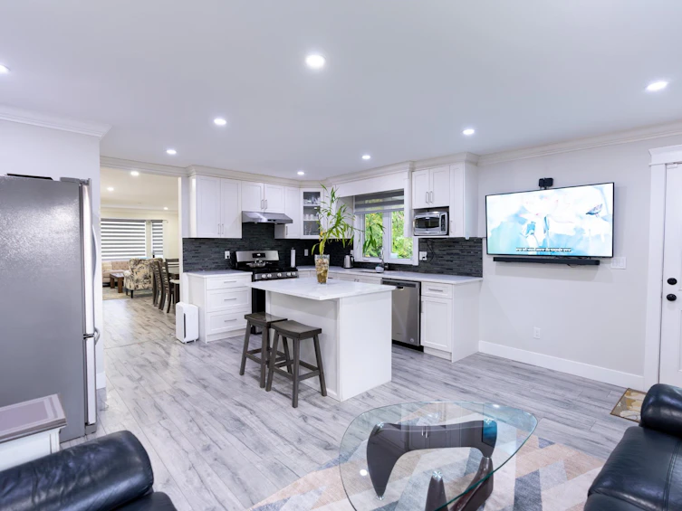 13066 66a Avenue, Surrey, BC, V3W 8R5 - 5