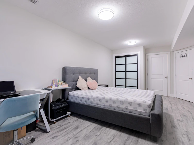 13066 66a Avenue, Surrey, BC, V3W 8R5 - 19