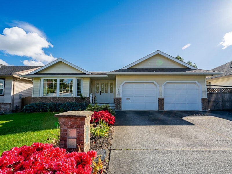 2937 Southern Crescent, Abbotsford BC V2T 5H8