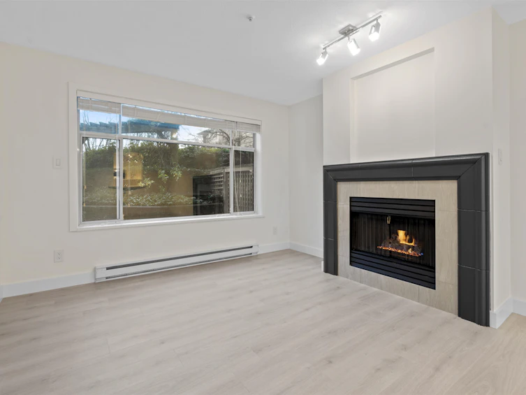102-8200 Jones Road, Richmond, BC, V6Y 3Z2 - 8