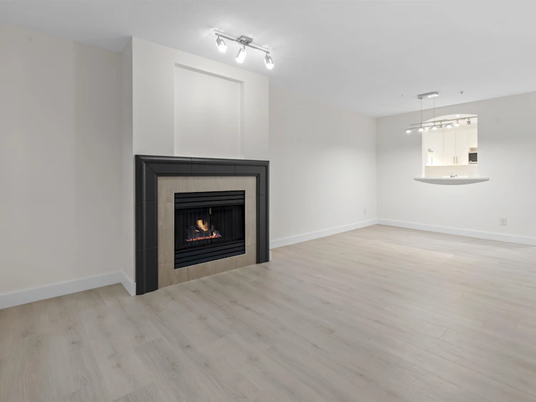 102-8200 Jones Road, Richmond, BC, V6Y 3Z2 - 9