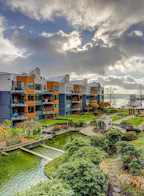 314 1150 Quayside Drive