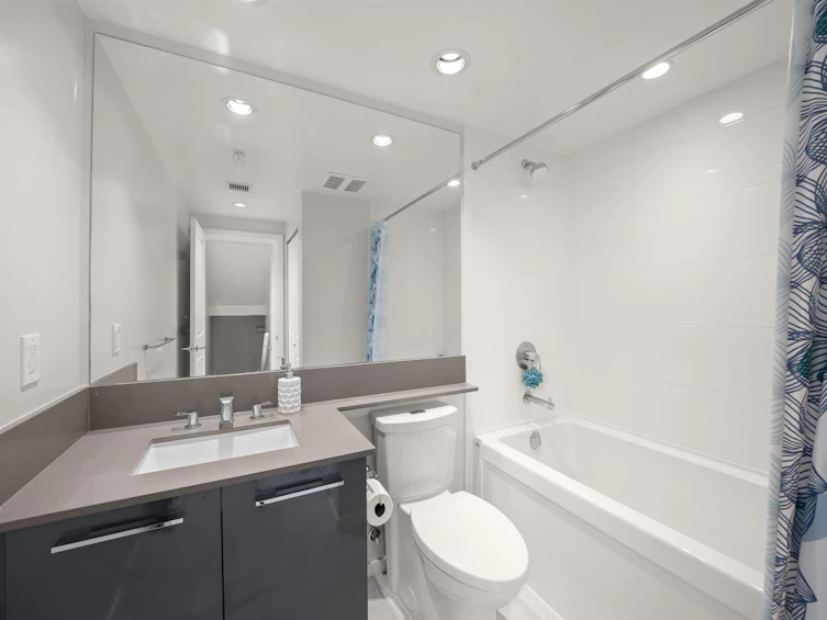 6691 Marlborough Avenue, Burnaby, BC, V5H 0J3 - 8