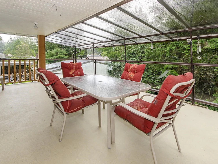 4325 Raeburn Street, North Vancouver, BC, V7G 1K1 - 13