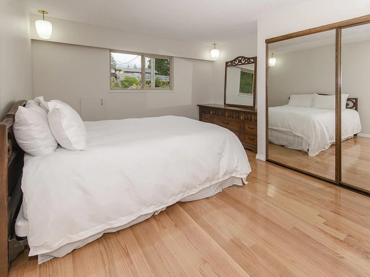 4325 Raeburn Street, North Vancouver, BC, V7G 1K1 - 22