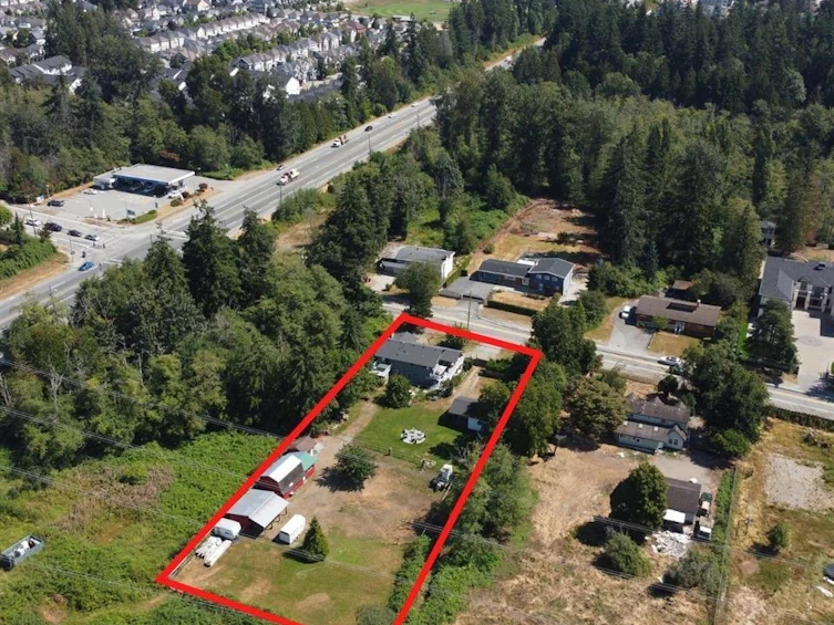 5747 128 Street, Surrey, BC, V3X 1T6 - 4