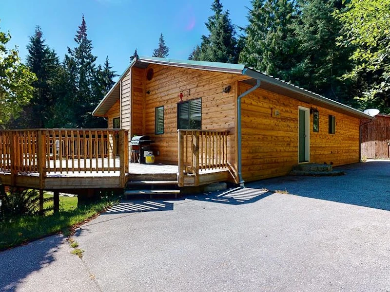 5534 Sans Souci Road, Secret Cove BC