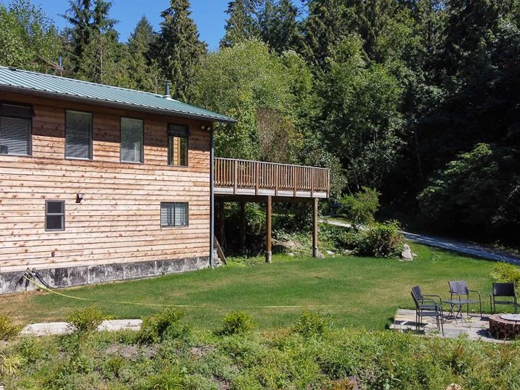 5534 Sans Souci Road, Halfmoon Bay, BC, V7Z 1B6 - 9