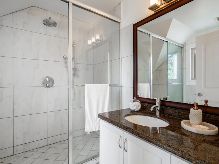 266 W 17th Street, North Vancouver, BC, V7M 1V6 - 18
