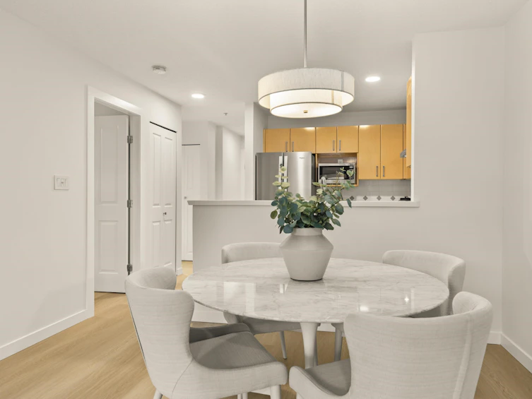 203-3023 W 4th Avenue, Vancouver, BC, V6K 1R5 - 8