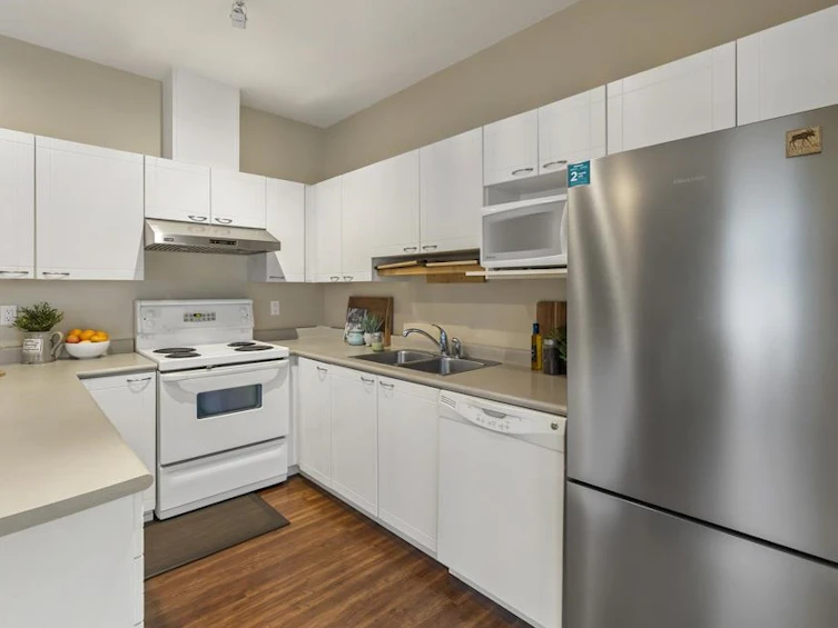 35-15068 58 Avenue, Surrey, BC, V3S 9J9 - 13