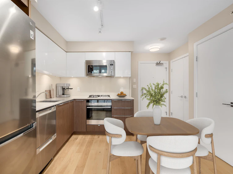307-538 W 7th Avenue, Vancouver, BC, V5Z 1B3 - 2