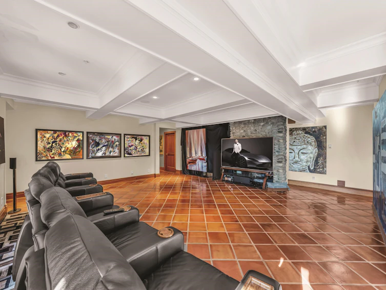 3285 Dickinson Crescent, West Vancouver, BC, V7V 2L4 - 32