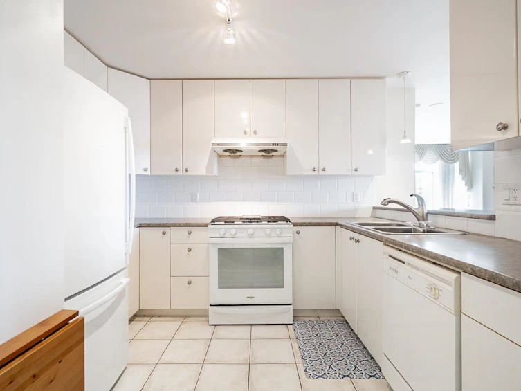 602-7080 St. Albans Road, Richmond, BC, V6Y 4E6 - 15