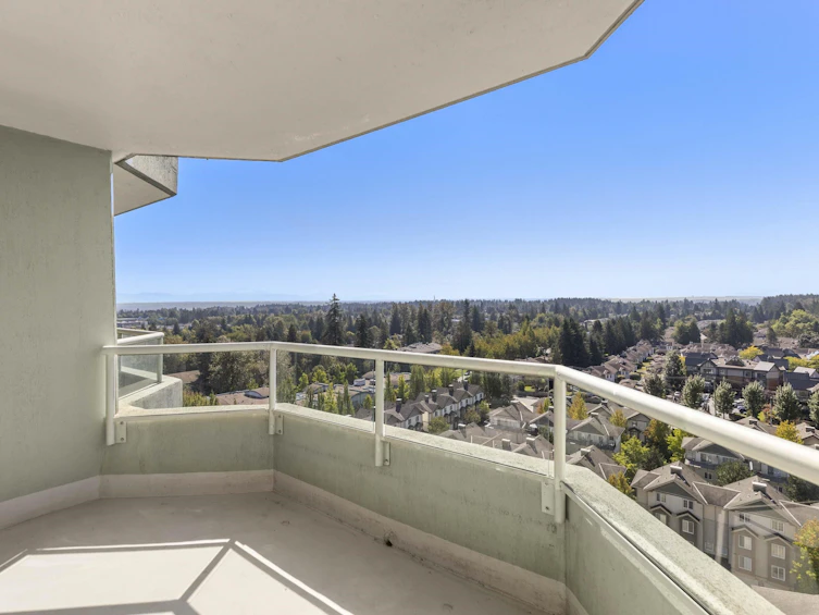 1601-10082 148 Street, Surrey, BC, V3R 0S3 - 21