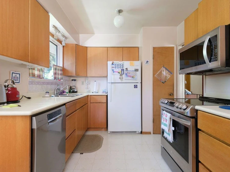 1483 Fulton Avenue, West Vancouver, BC, V7T 1P2 - 8