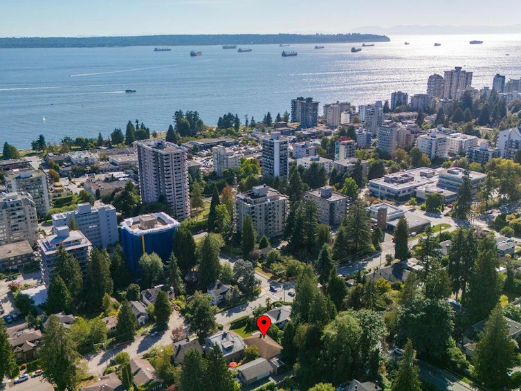 1483 Fulton Avenue, West Vancouver, BC, V7T 1P2 - 36