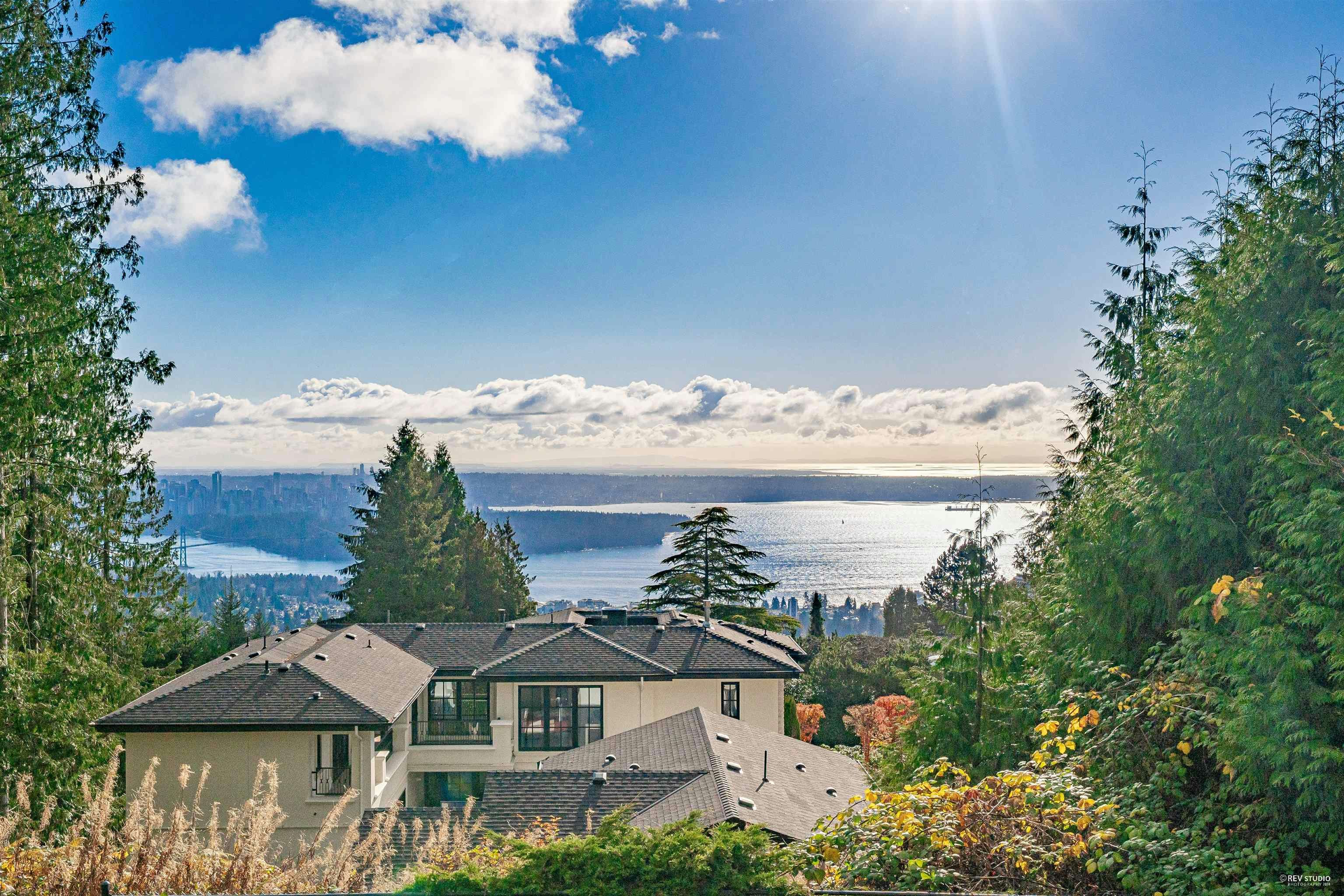 1456 Chartwell Drive, West Vancouver, BC, V7S 2S1