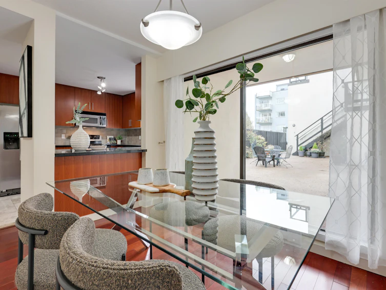 1-1786 Esquimalt Avenue, West Vancouver, BC, V7V 1R8 - 10
