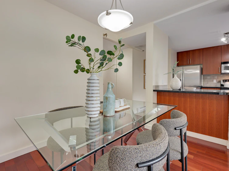 1-1786 Esquimalt Avenue, West Vancouver, BC, V7V 1R8 - 11