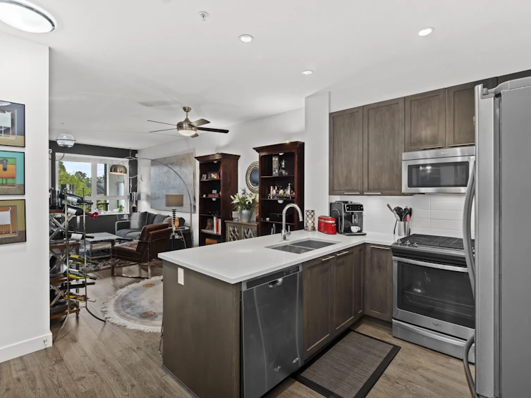 203-15188 29a Avenue, Surrey, BC, V4P 1H1 - 7