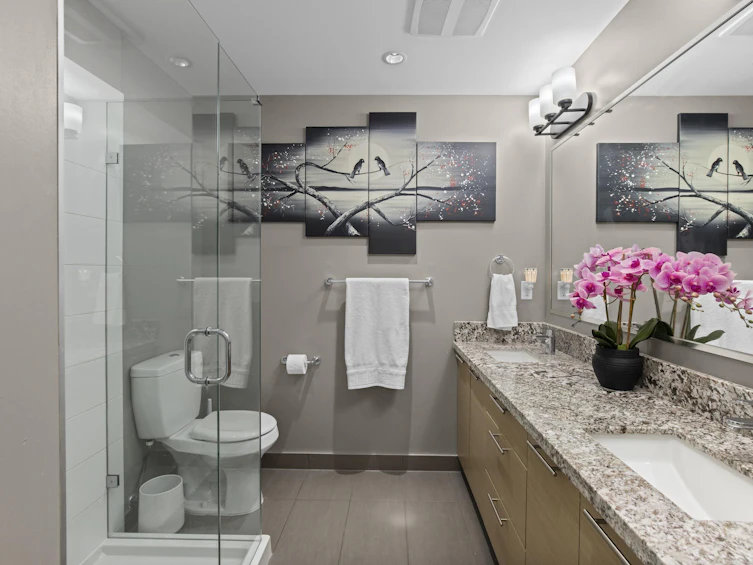 203-15188 29a Avenue, Surrey, BC, V4P 1H1 - 15