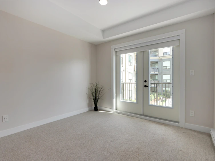 316-317-2493 Montrose Avenue, Abbotsford, BC, V2S 3T2 - 17