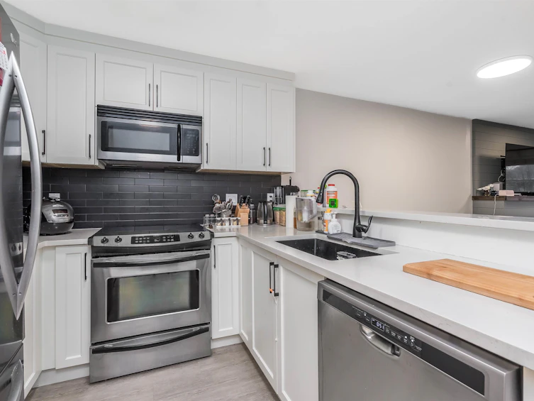 B412-8929 202 Street, Langley, BC, V1M 0B4 - 3