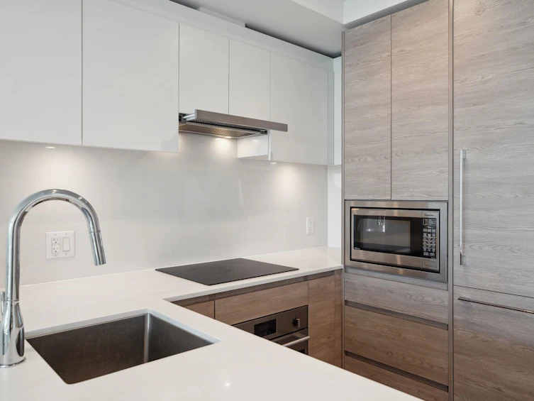 2611-13615 Fraser Highway, Surrey, BC, V3T 0P7 - 5