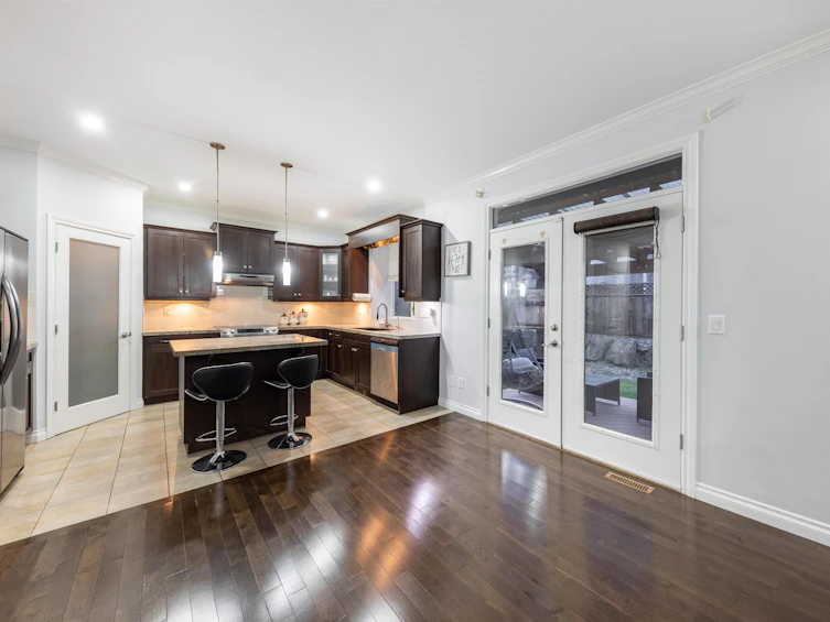 18116 70a Avenue, Surrey, BC, V3S 7C5 - 17