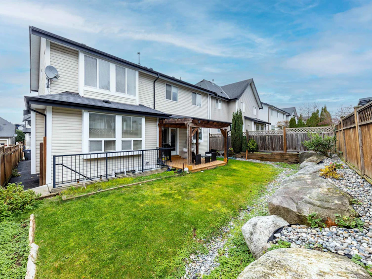 18116 70a Avenue, Surrey, BC, V3S 7C5 - 36