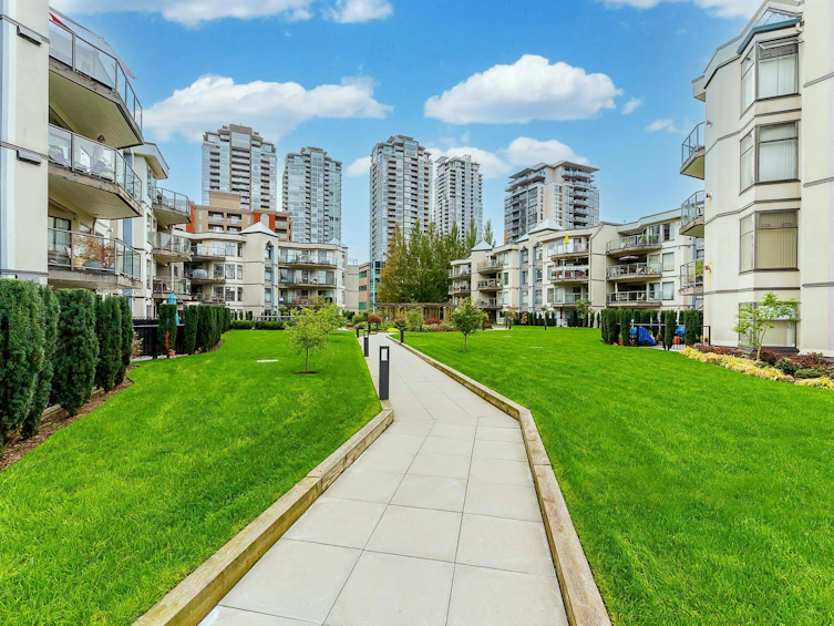 305-2968 Burlington Drive, Coquitlam, BC, V3B 7N4 - 22