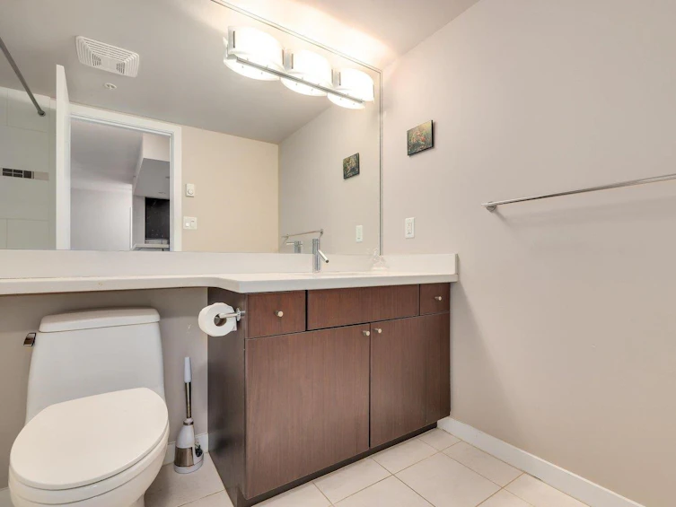 410-8180 Lansdowne Road, Richmond, BC, V6X 0B1 - 18