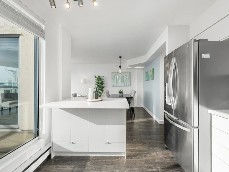 1402-7760 Granville Avenue, Richmond, BC, V6Y 4C2 - 23