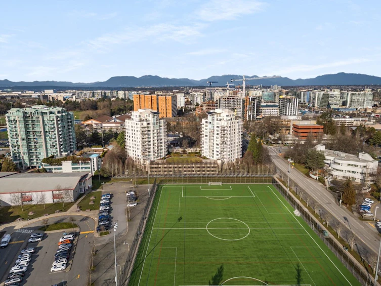 1402-7760 Granville Avenue, Richmond, BC, V6Y 4C2 - 37