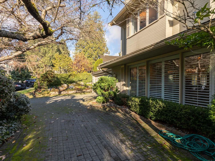 6456 Mackenzie Place, Vancouver, BC, V6N 1H7 - 3