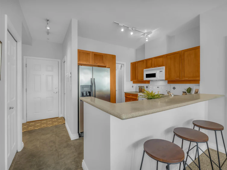 311-131 W 3rd Street, North Vancouver, BC, V7M 1E7 - 10