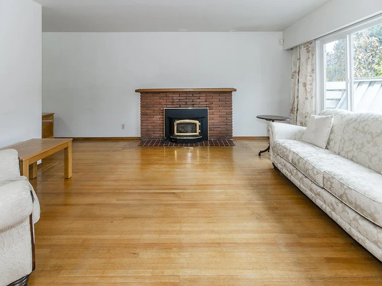 1835 Westview Drive, North Vancouver, BC, V7M 3A7 - 2