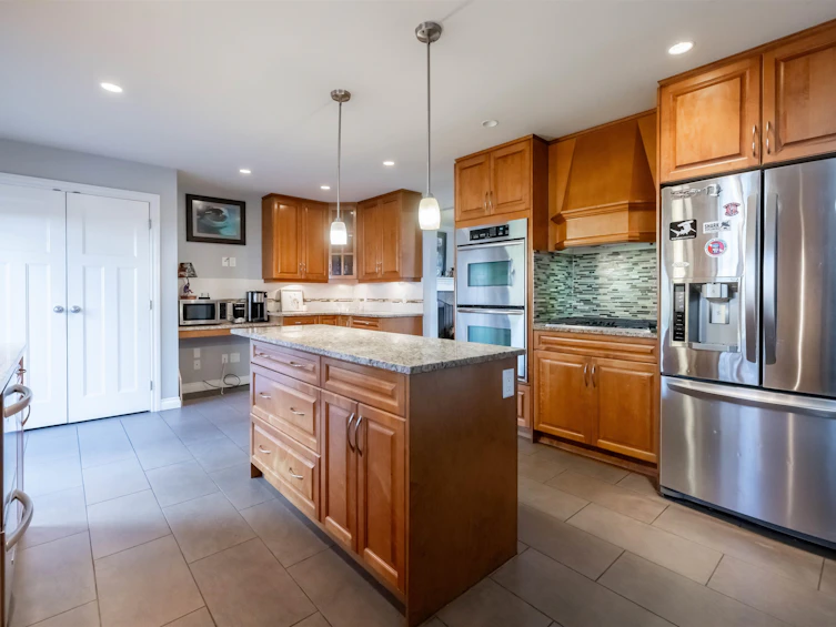 20321 36 Avenue, Langley, BC, V3A 4S8 - 10