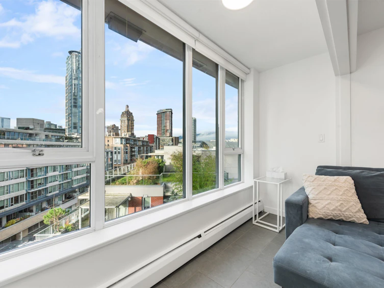 907-688 Abbott Street, Vancouver, BC, V6B 0B9 - 12