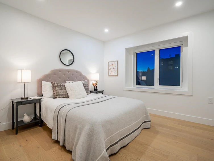 2-2715 E Pender Street, Vancouver, BC, V5K 2B9 - 18