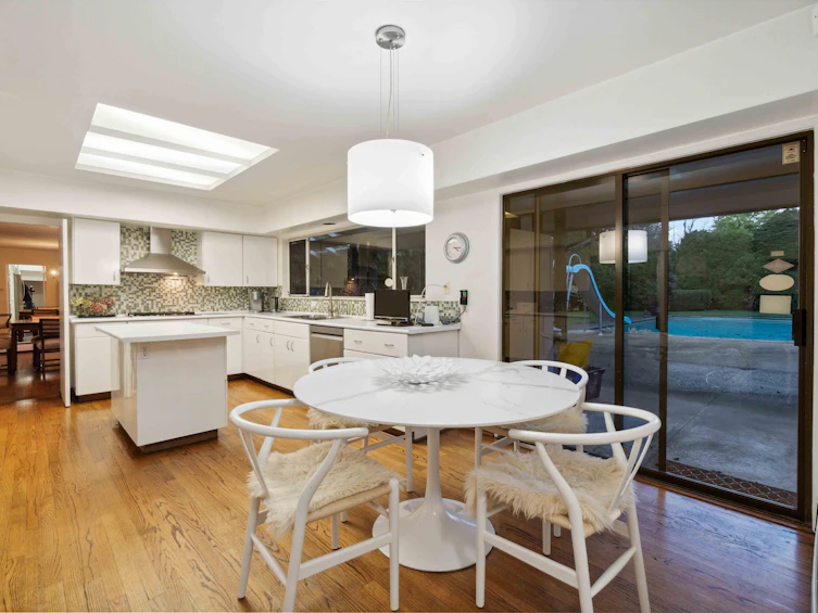 1245 W 54th Avenue, Vancouver, BC, V6P 1N5 - 12