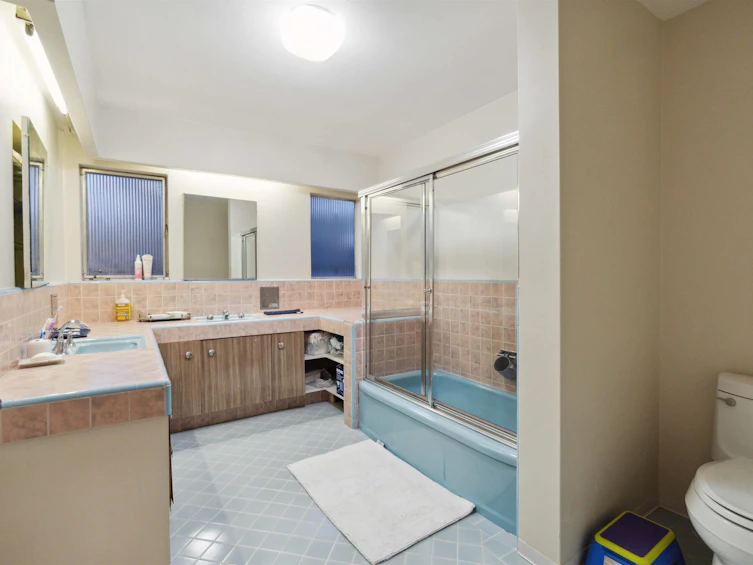 1245 W 54th Avenue, Vancouver, BC, V6P 1N5 - 24