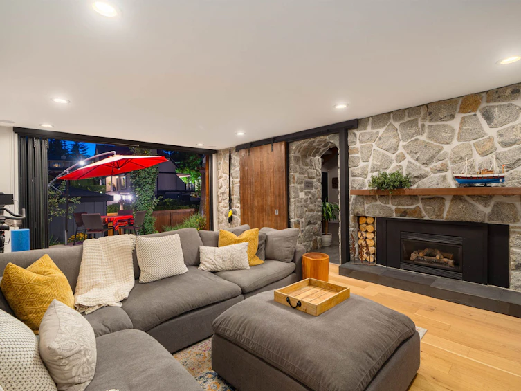 5132 Alderfeild Place, West Vancouver, BC, V7W 2W7 - 10