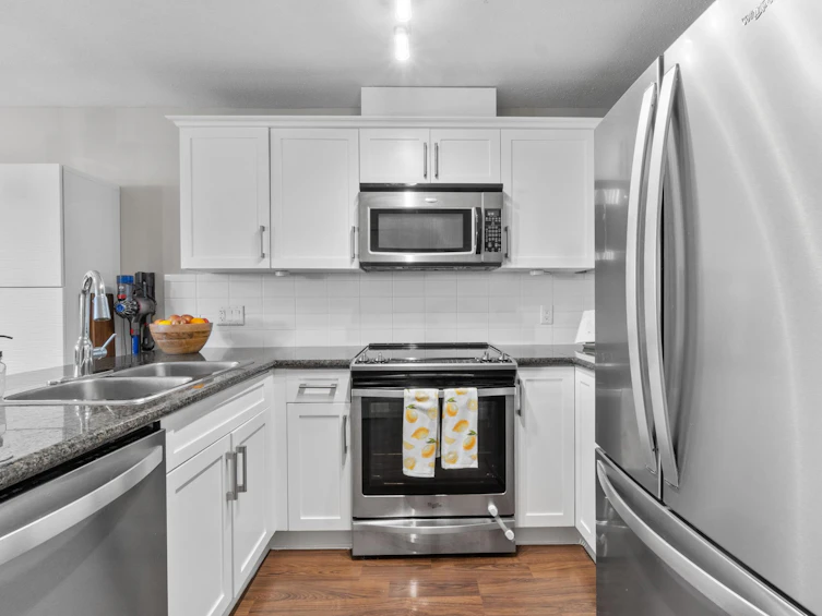 23-19551 66 Avenue, Surrey, BC, V4N 0Z5 - 4