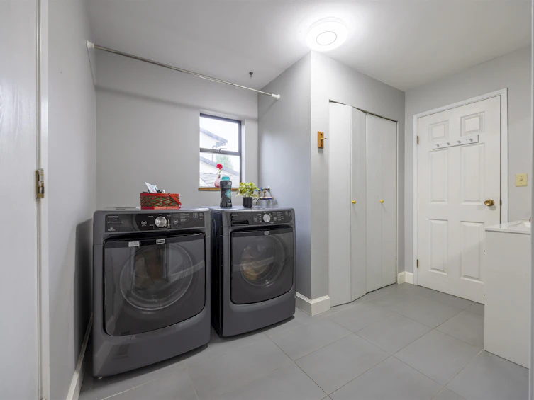 14948 20 Avenue, Surrey, BC, V4A 6T8 - 15