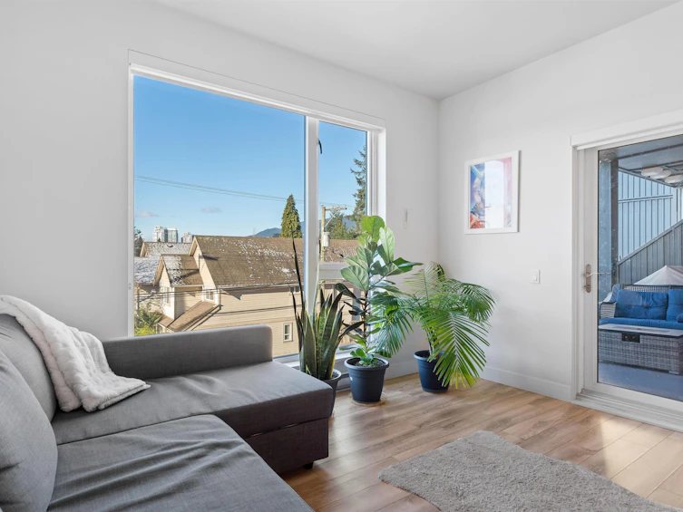 307-1201 W 16th Street, North Vancouver, BC, V7P 1R5 - 5