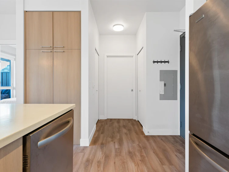 307-1201 W 16th Street, North Vancouver, BC, V7P 1R5 - 17