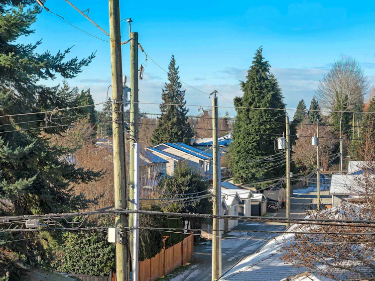 307-1201 W 16th Street, North Vancouver, BC, V7P 1R5 - 29