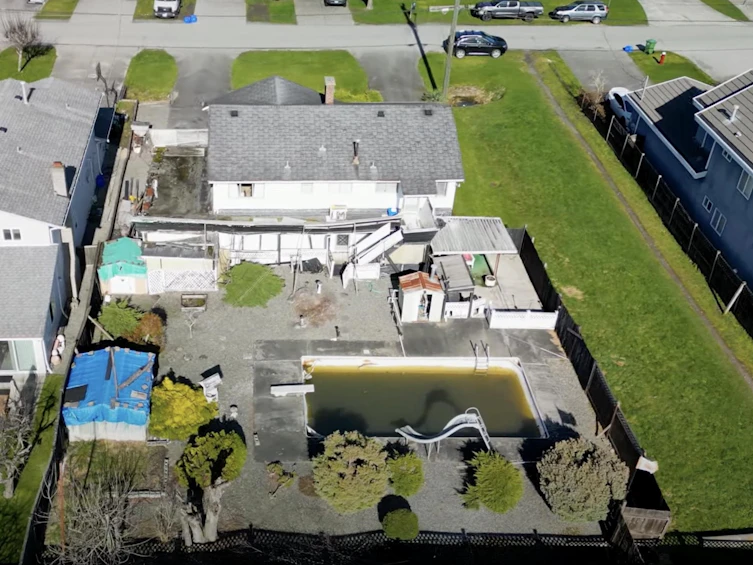3220 Garry Street, Richmond, BC, V7E 2S6 - 2
